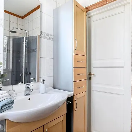 Sentral Og Koselig Leilighet! Apartament