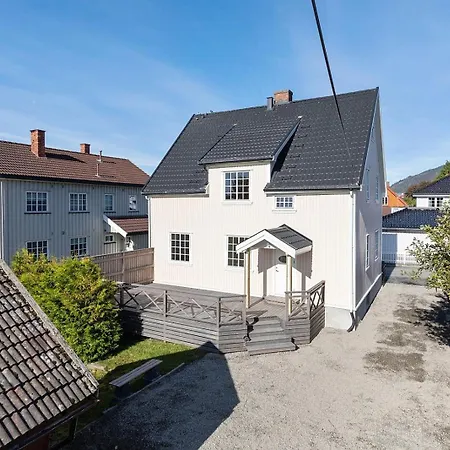 Nyoppusset I Klassisk Hus! * Lillehammer